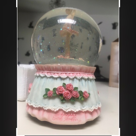 Erich Stauffer2003 Musical Ballerina Glitter Globe - Picture 3 of 8